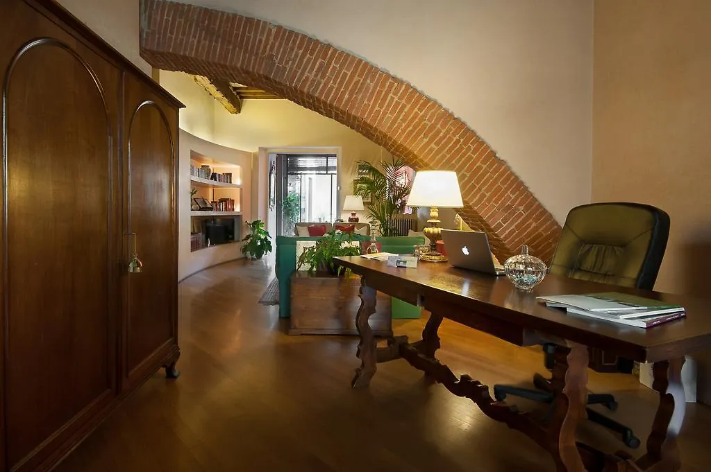 Capri Moon Guest House Florence