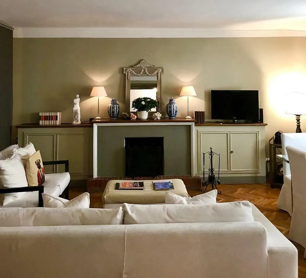 Capri Moon Guest House Florence 2*,  Italy